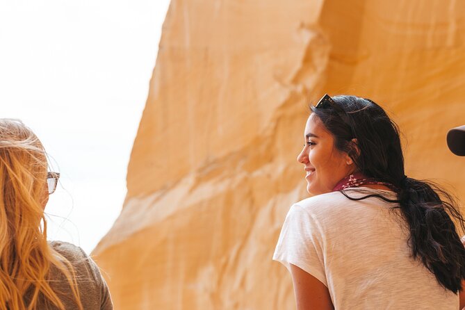 Great Chamber/Peekaboo Slot Canyon UTV Tour 4hrs - Cancellation Policy and Refund Details