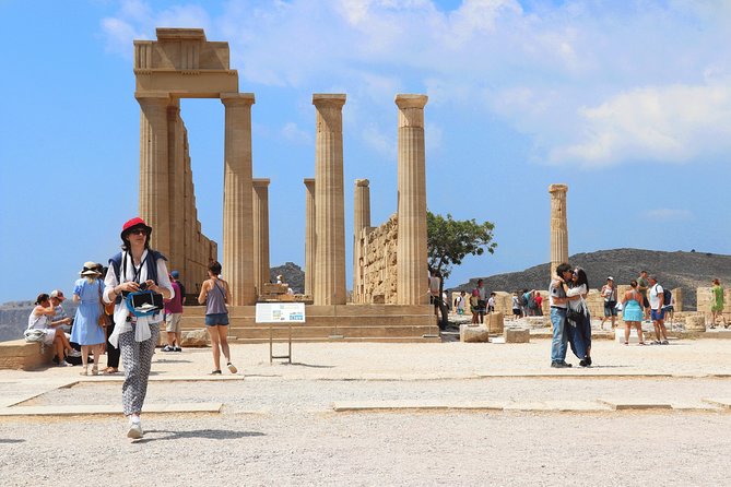 Guided Tour of Lindos & Rhodes City Highlights - Guides Expertise and Insights
