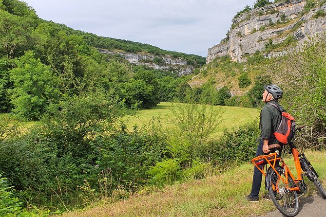 Guided Tour of Rocamadour and Its Canyons by Electric Bike - Experience the Canyons Up Close