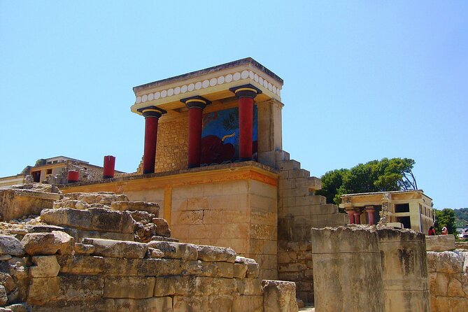 Guided Tour to Knossos Palace & Heraklion - Customer Interaction and Feedback