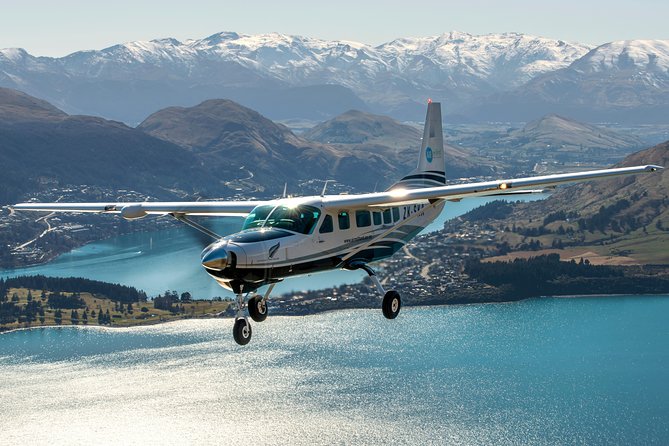 Half-Day Milford Sound Flight and Cruise From Queenstown - Pilot and Staff Recognition
