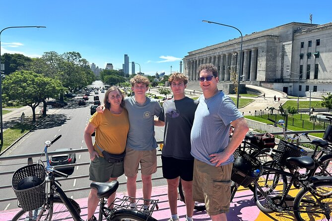 Half-Day Recoleta and Palermo Bike Tour in Buenos Aires - Tour Guides