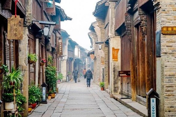 Hangzhou Private Transfer to Shanghai With Stop-Over at Wuzhen Water Town - Visuals and Other Details