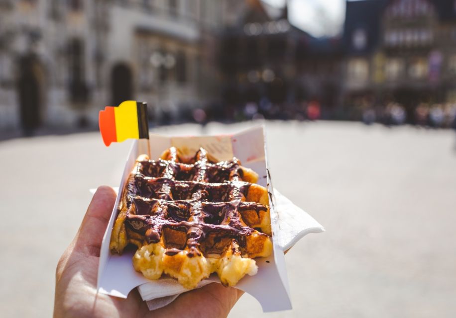 Heritage and Food of Brussels Walking Tour - Experience Highlights