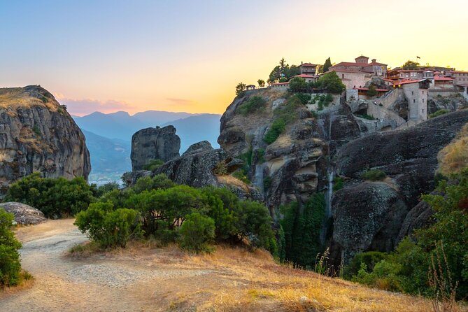 Hidden Trails of Meteora - Hiking - Capturing Meteoras Panoramic Views