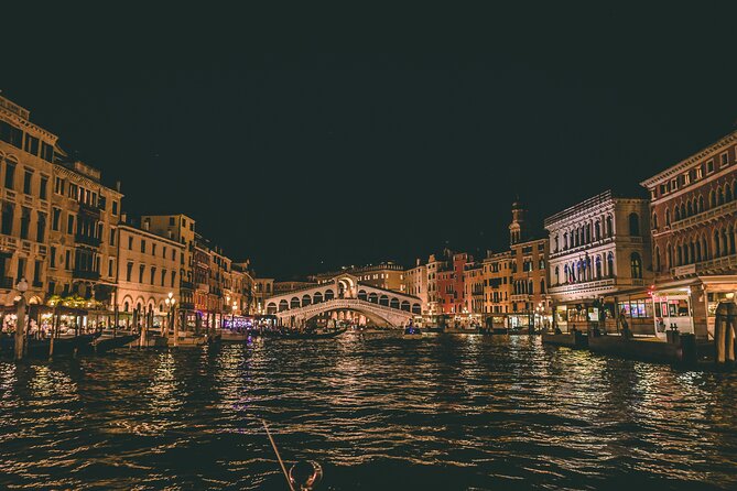 Highlights and Hidden Gems Night Tour in Venice - Cancellation Policy Information