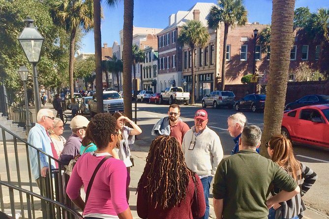 Historic Charleston Guided Sightseeing Walking Tour - Group Size & Interaction