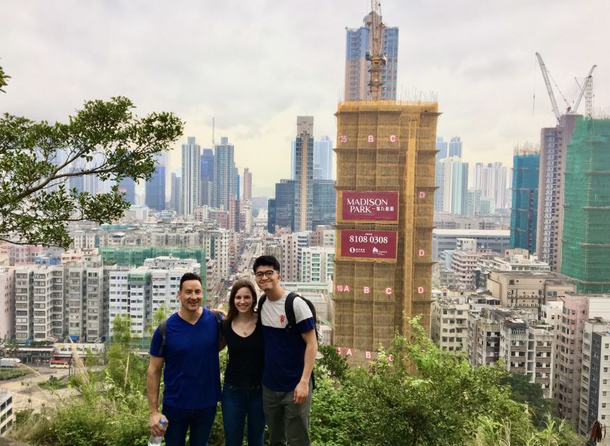 Hong Kong: Private Walking City Tour With a Local Guide - Review Summary
