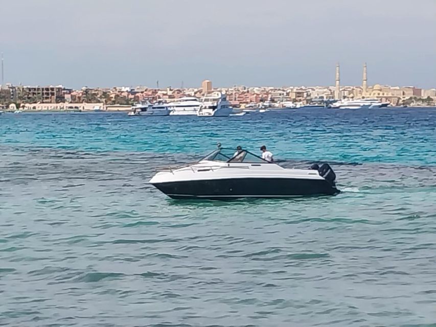 Hurghada: Private Luxury Speedboat W Snorkelling & Fruits. - Tour Highlights and Activities