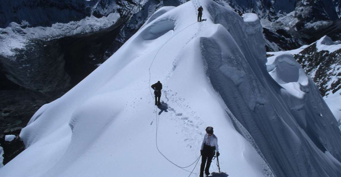 Island Peak Climbing: - 17-Day EBC Via Island Peak Climbing - Inclusions