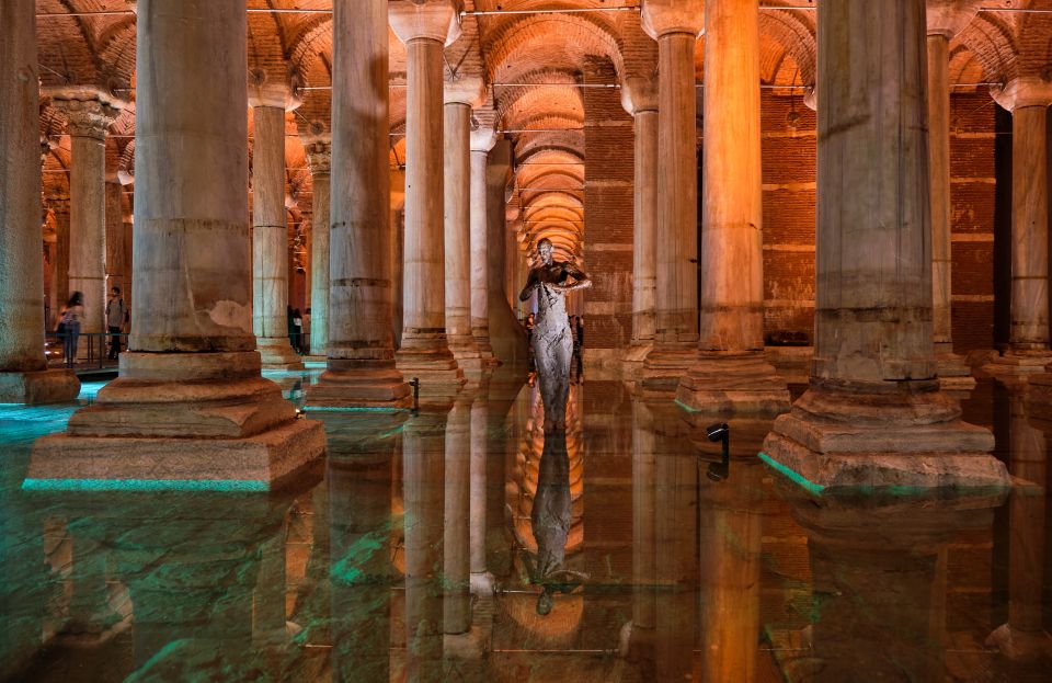 Istanbul: Basilica Cistern Walking Tour With Entry Ticket - Basilica Cistern Overview