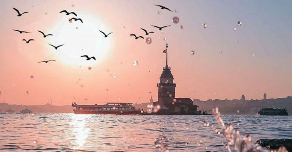 Istanbul: Bosphorus And Golden Horn Morning or Sunset Cruise - Review Highlights