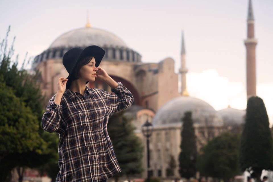 Istanbul: Private Photoshoot at Hagia Sophia&Blue Mosque - Location & Meeting Details