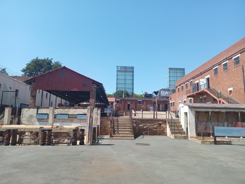 Johannesburg: Private Guided City Tour With Apartheid Museum - Apartheid Museum Experience