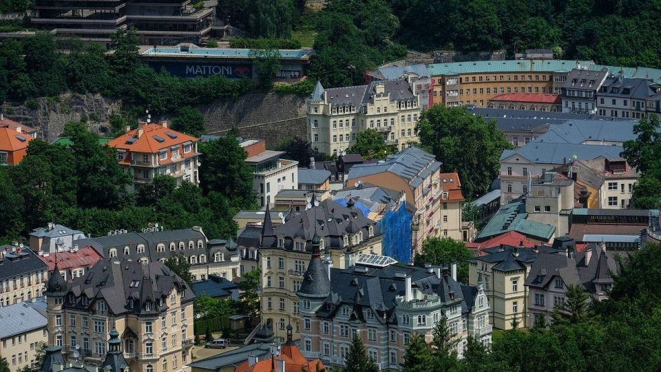 Karlovy Vary: Private Walking Tour - Immersive Exploration of Russian Culture