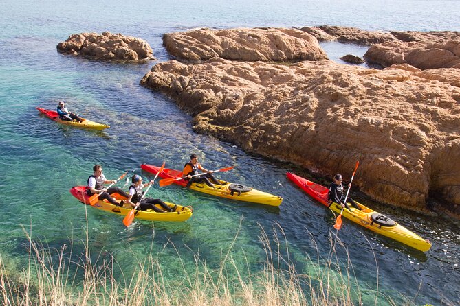 Kayak and Snorkel Tour of the Route of the Caves  - Figueres - Beaches and Caves