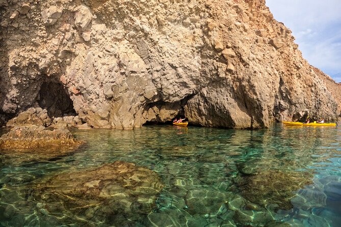 Kayaking Tour to the Secrets of Milos - Traveler Experience and Reviews
