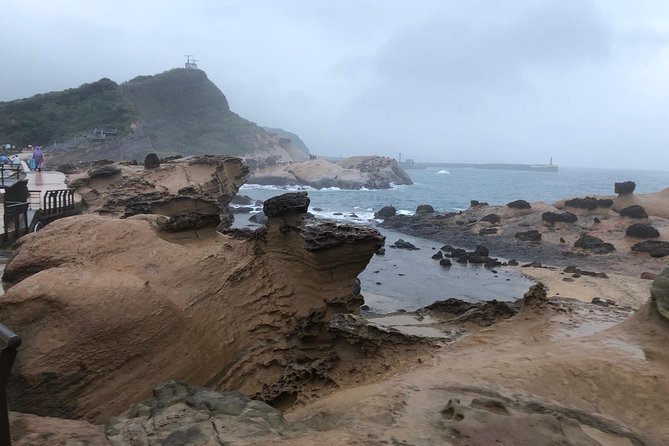 Keelung Harbor, Yeliou & Northern Coast Tour (From Taipei City) - Inclusions