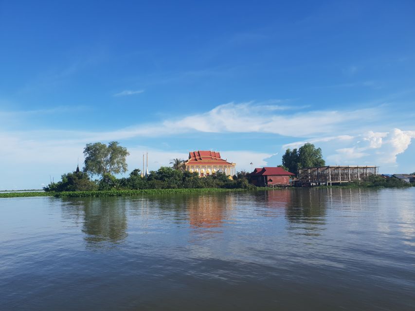 Koh Ker, Beng Mealea and Floating Village. - Tour Description