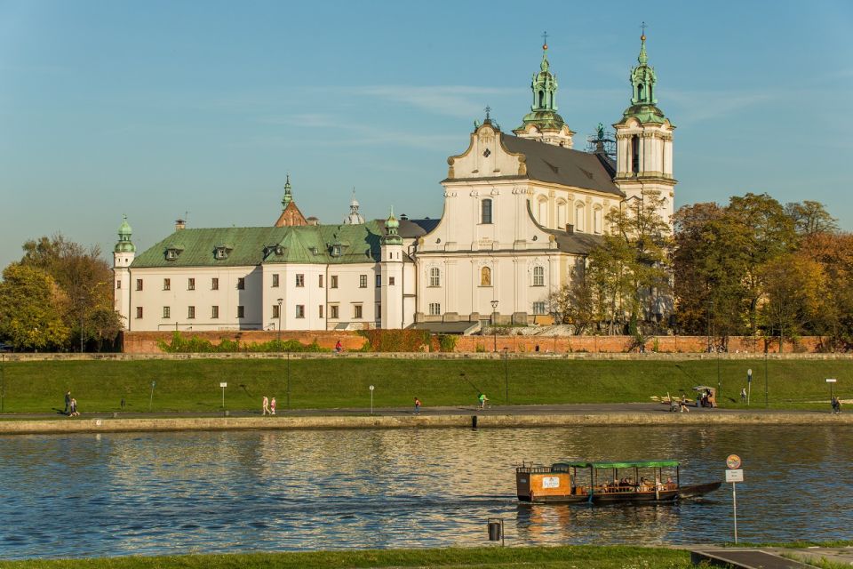 Krakow: Vistula River Cruise & Former Ghetto Walking Tour - Scenic River Cruise Details