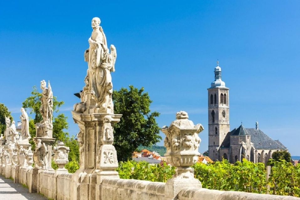 Kutná Hora From Prague With Audio Guide - Reservation Options and Gift Availability