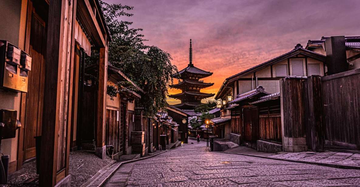Kyoto: Gion District Hidden Gems Walking Tour - Tour Duration and Guide