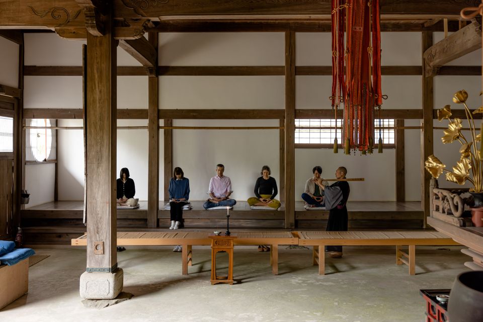 Kyoto: Practice a Guided Meditation With a Zen Monk - Engaging in Buddhist Chanting