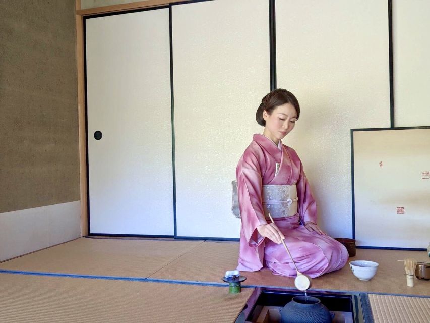 Kyoto: Tea Ceremony in a Japanese Painter's Garden - Meet Junko Kakizaki