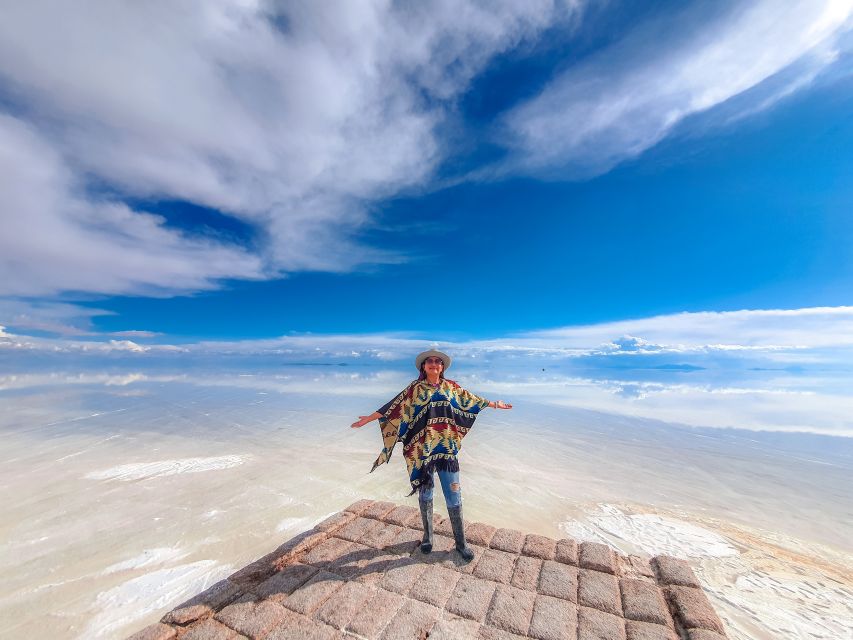 La Paz: Uyuni Salt Flats & San Pedro De Atacama 3-Day Tour - Inclusions