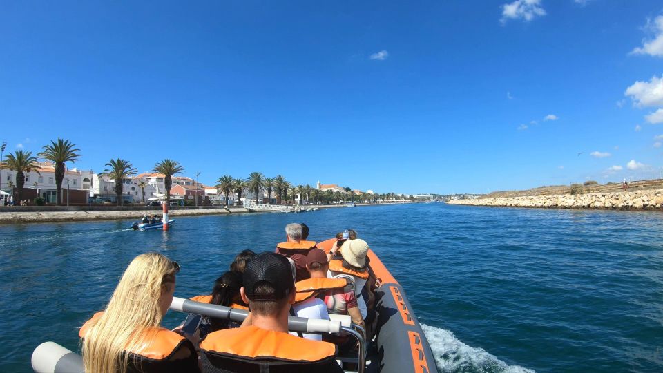 Lagos: Scenic Cruise to the Benagil and Carvoeiro Caves - Experience Highlights
