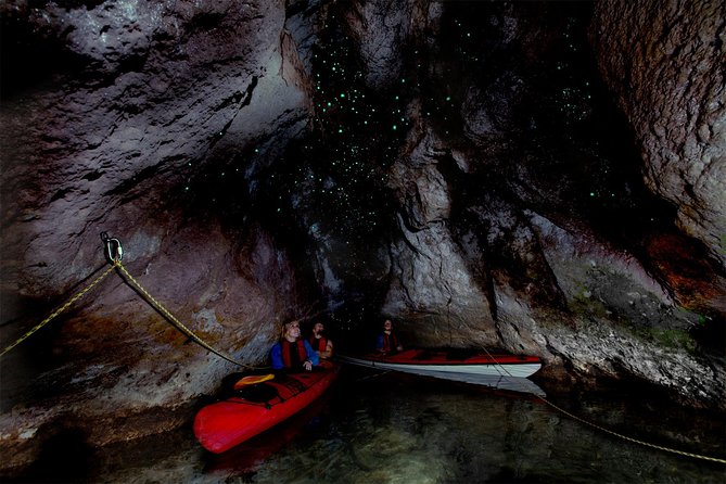 Lake Rotoiti Evening Kayak Tour Including Hot Springs, Glowworm Caves and BBQ Dinner - Additional Information