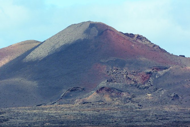 Lanzarote Volcanoes Small-Group Half-Day Walking Tour - Customer Reviews