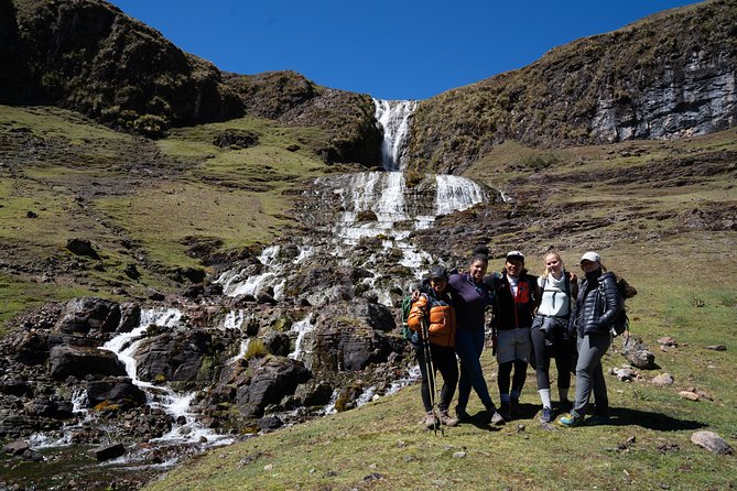 Lares Trek to Machu Picchu 4D/3N Including Hot Springs - Accommodation and Services