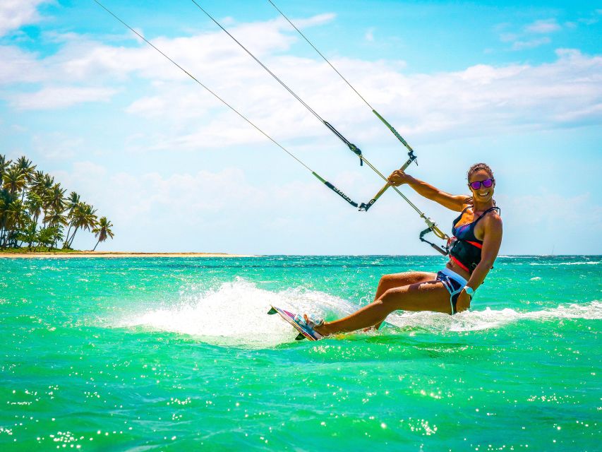 Las Terrenas: Kiteboarding Lessons With Trained Instructors - Inclusions