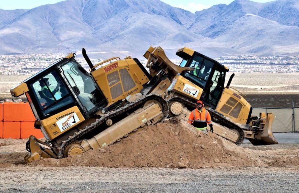 Las Vegas: Dig This - Heavy Equipment Playground - Unique Exercises for Bulldozer