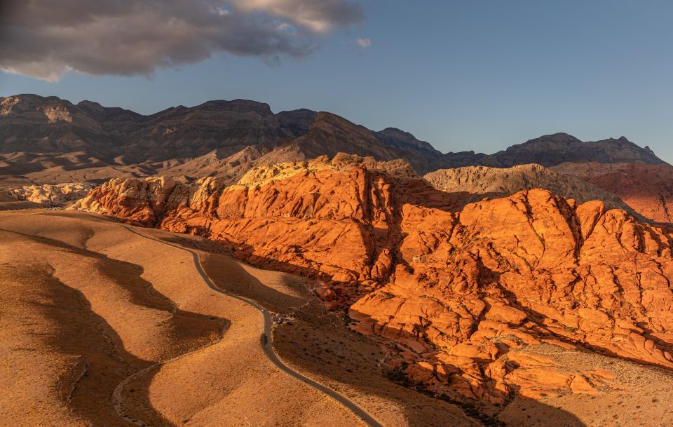 Las Vegas: Red Rock Canyon Helicopter Landing Tour - Review Summary and Traveler Feedback