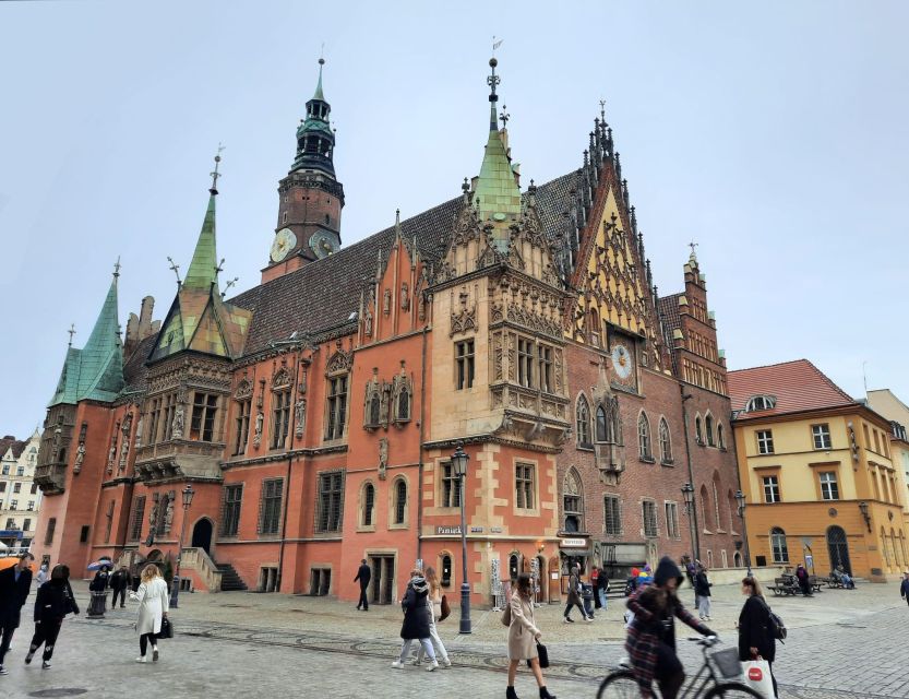 Legends of Old Town 1 Hour Walking Tour in Wroclaw - Location and Experience