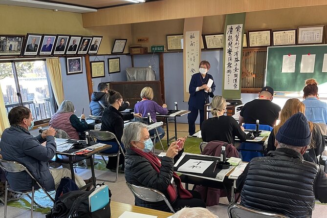 Lets Experience Calligraphy in YANAKA, Taito-Ku, TOKYO !! - Calligraphy Techniques Taught