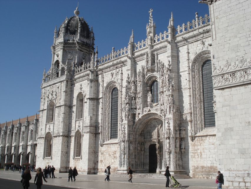 Lisbon: Full-Day Private and Guided City Tour - Customer Reviews