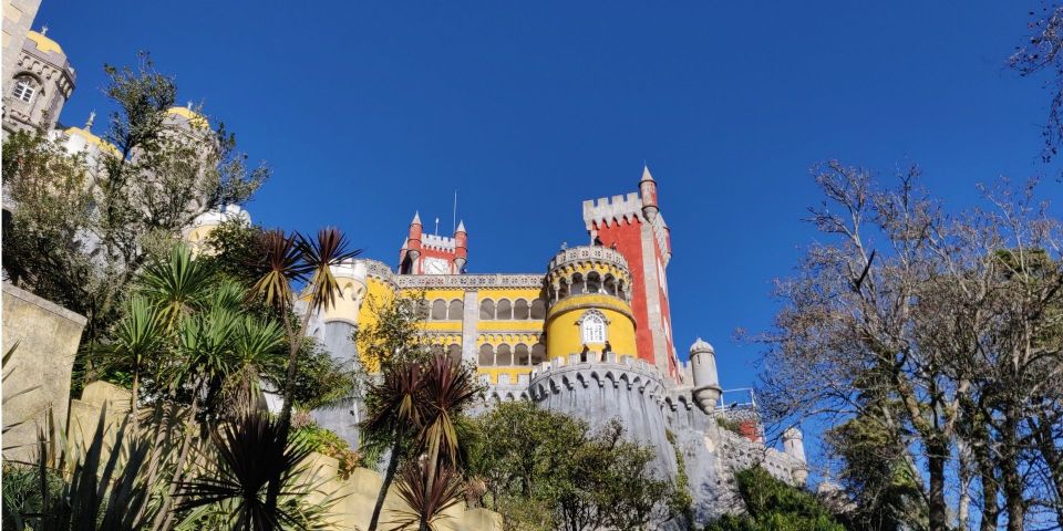 Lisbon: Guided Day Tour of Sintra, Pena, Regaleira & Cascais - Review Summary and Visitor Feedback