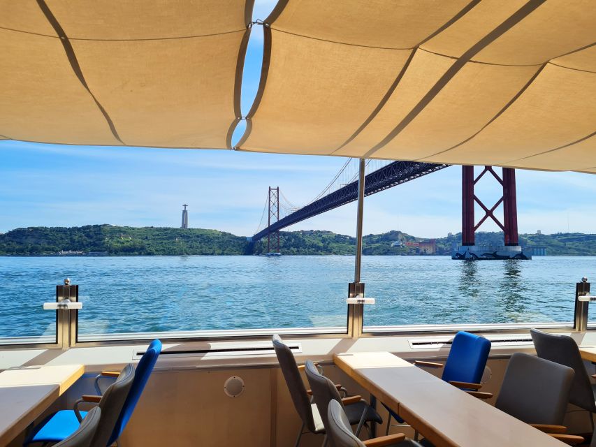 Lisbon: Tagus River Cruise - Language and Accessibility