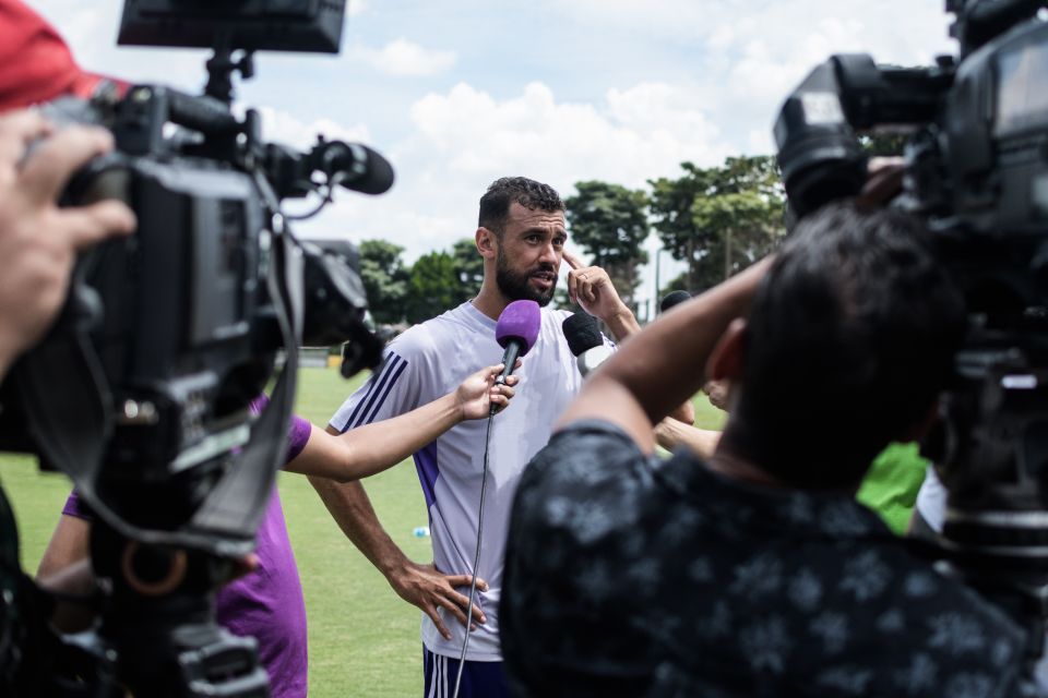 Live as Pro Football Player in Brazil - Nity Sporting - Connect With Local Sports Community