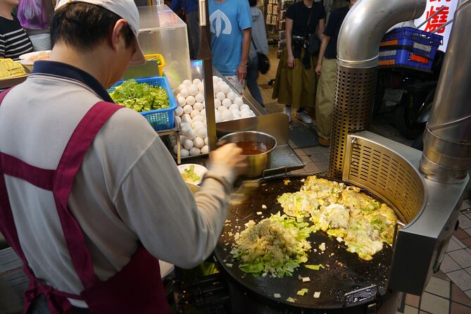 Local Favorites: Taiwan Night Market Food Tour in 2 Hours - Cancellation Policy and Weather