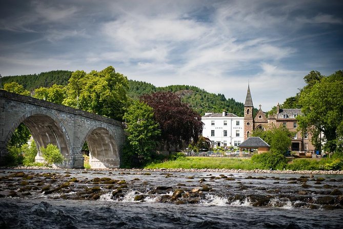 Loch Ness, Inverness & Highlands in Spanish. - Local Cuisine and Culture