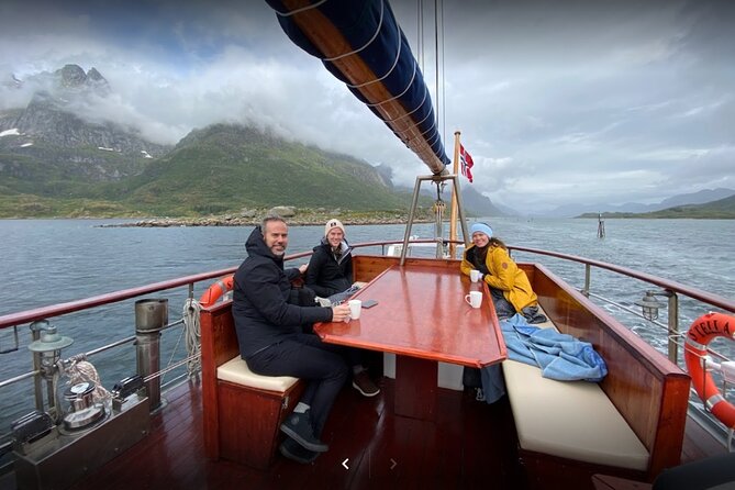 Lofoten Islands Full Day Luxury Fjord Cruise & Fishing With Lunch - What to Bring