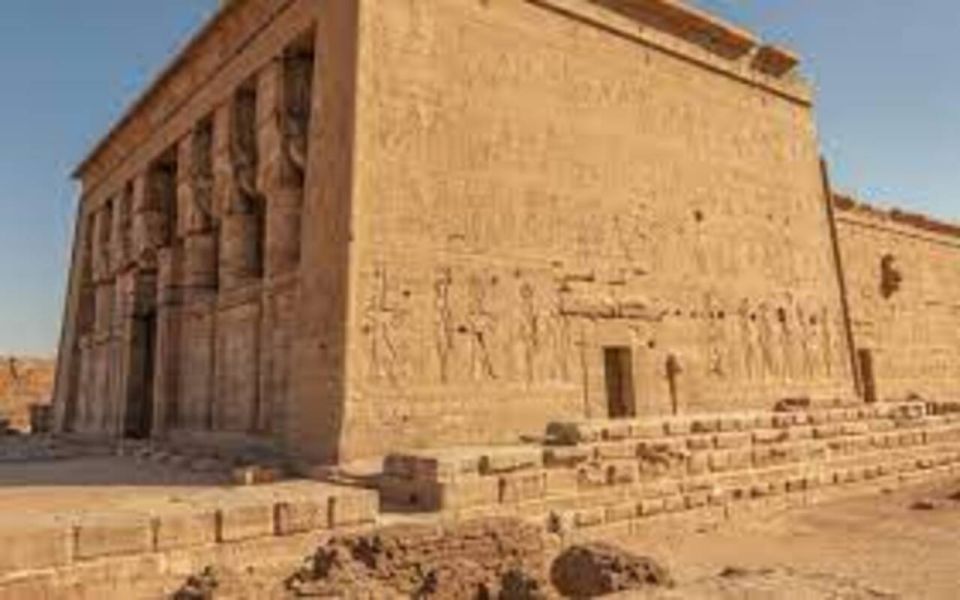 Luxor: Dendera and Medinet Habu Private Guided Day Tour - Sightseeing Highlights