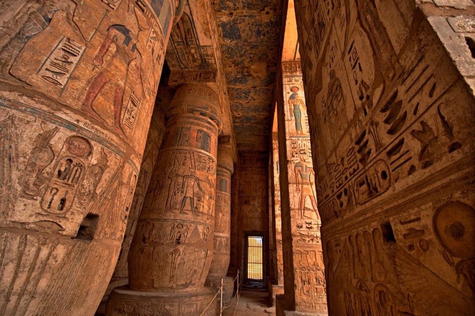 Luxor: Medinat Habu & Valley of the Queens Private Day Tour - Tour Highlights