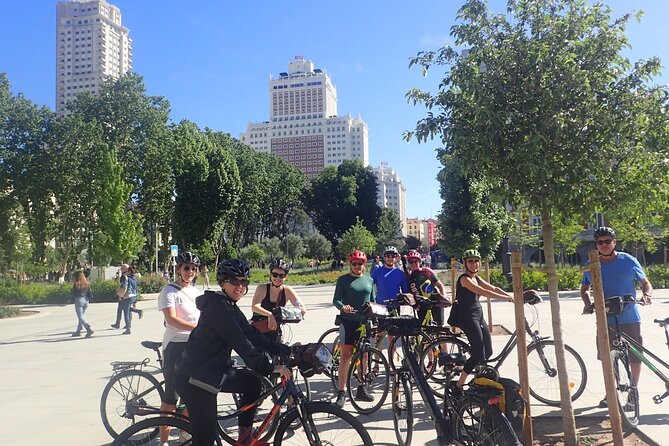 Madrid City Tour Regular Bike Reduced Groups - Location Details