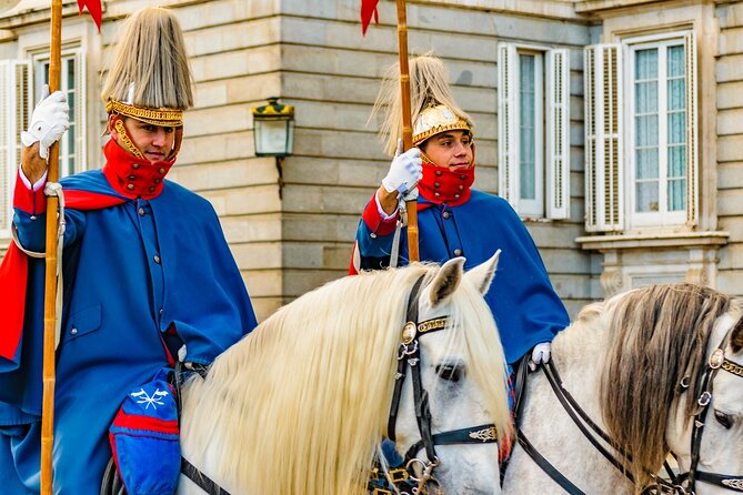 Madrid: Royal Palace Tour With Optional Royal Collections & Tapas - Tapas Tasting Experience