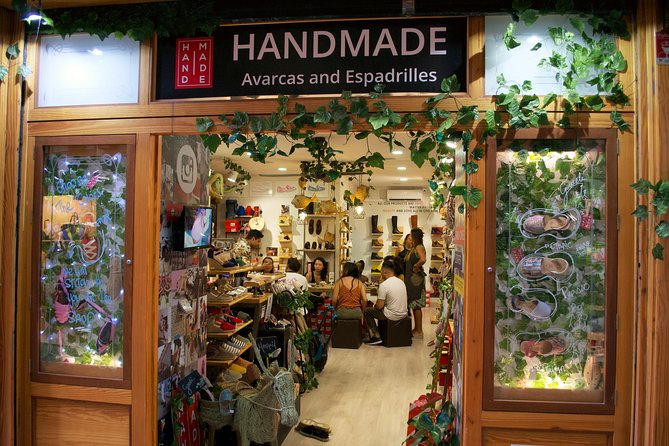 Make Authentic Espadrilles in Seville - Location and Logistics